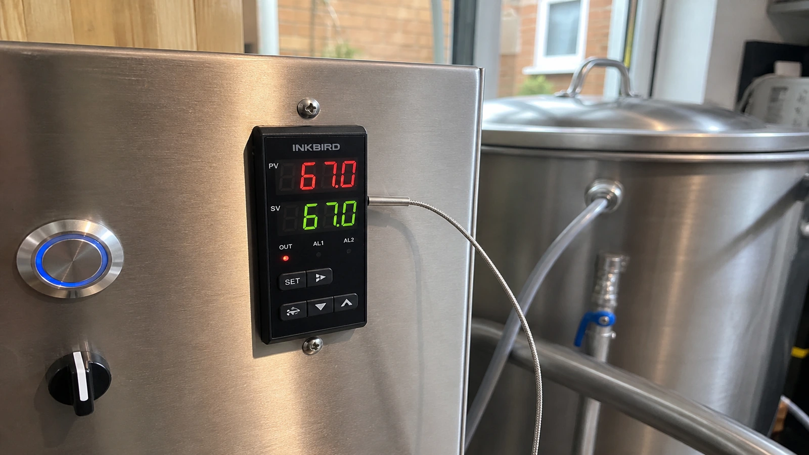 Panel-mount PID temperature controller context for UK search: mash tun PID temperature controller UK